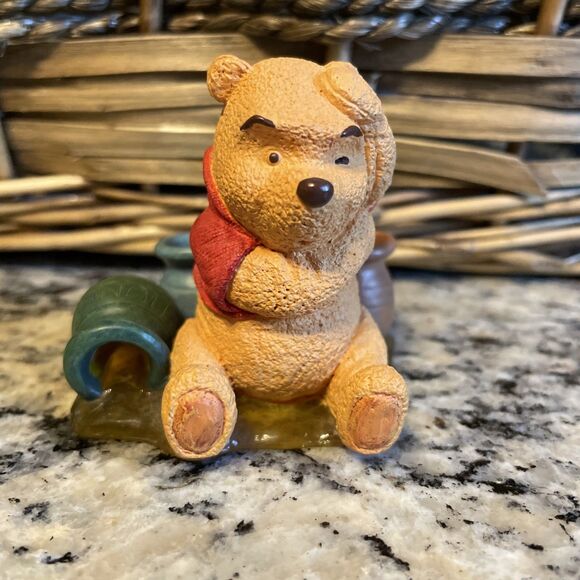 Simply Pooh "Even Thinking Makes Me Hungry" Figurine - Picture 1 of 8